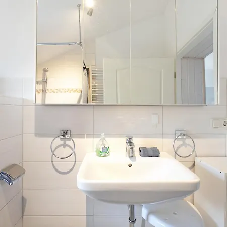 Alte 1 Wolf Apartment
